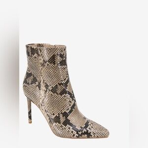 Kenneth Cole Booties